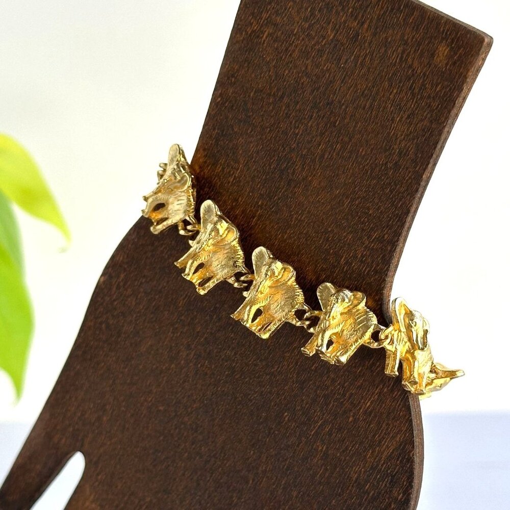 Vintage Elephant Bracelet, Gold Tone Link, Textured Finish, 7 Inch Safari Jewely - Picture 4 of 10